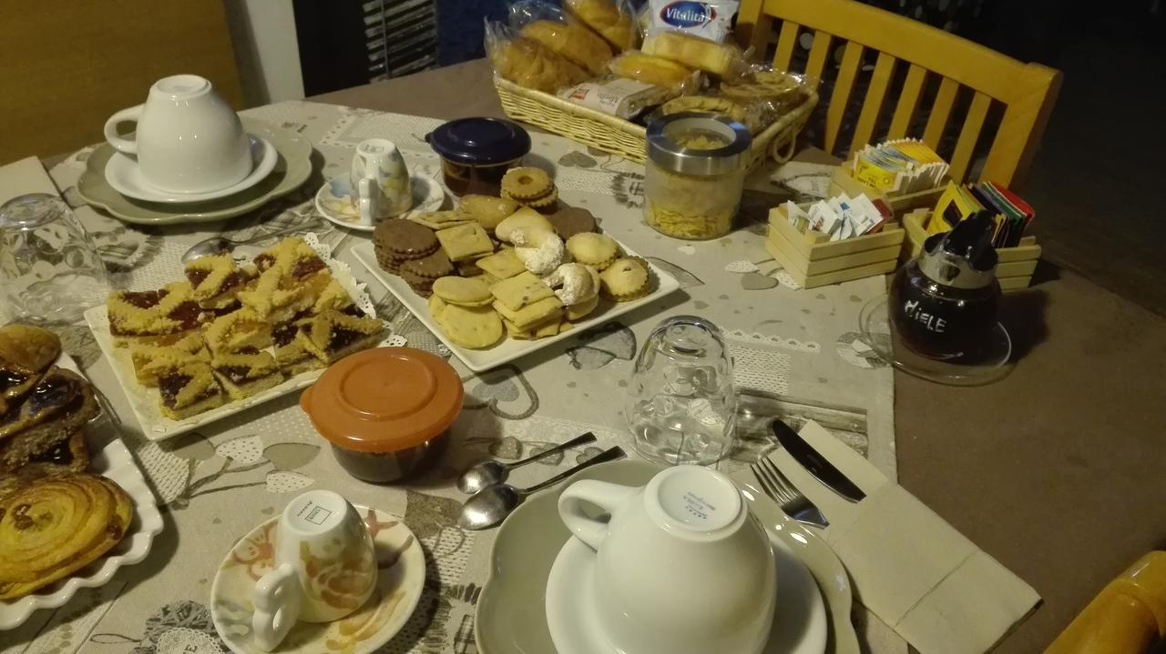 Minavill La Casa Sulle Dolomiti Bed and Breakfast Fiera Di Primiero Εξωτερικό φωτογραφία